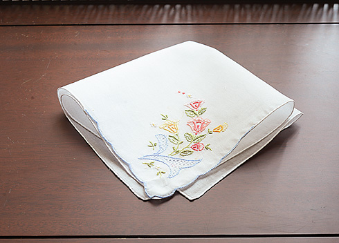 Embroidered Cotton handkerchief. Multi Colored Roses # 1104 - Click Image to Close